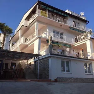 Appartamento Christina, Ičići